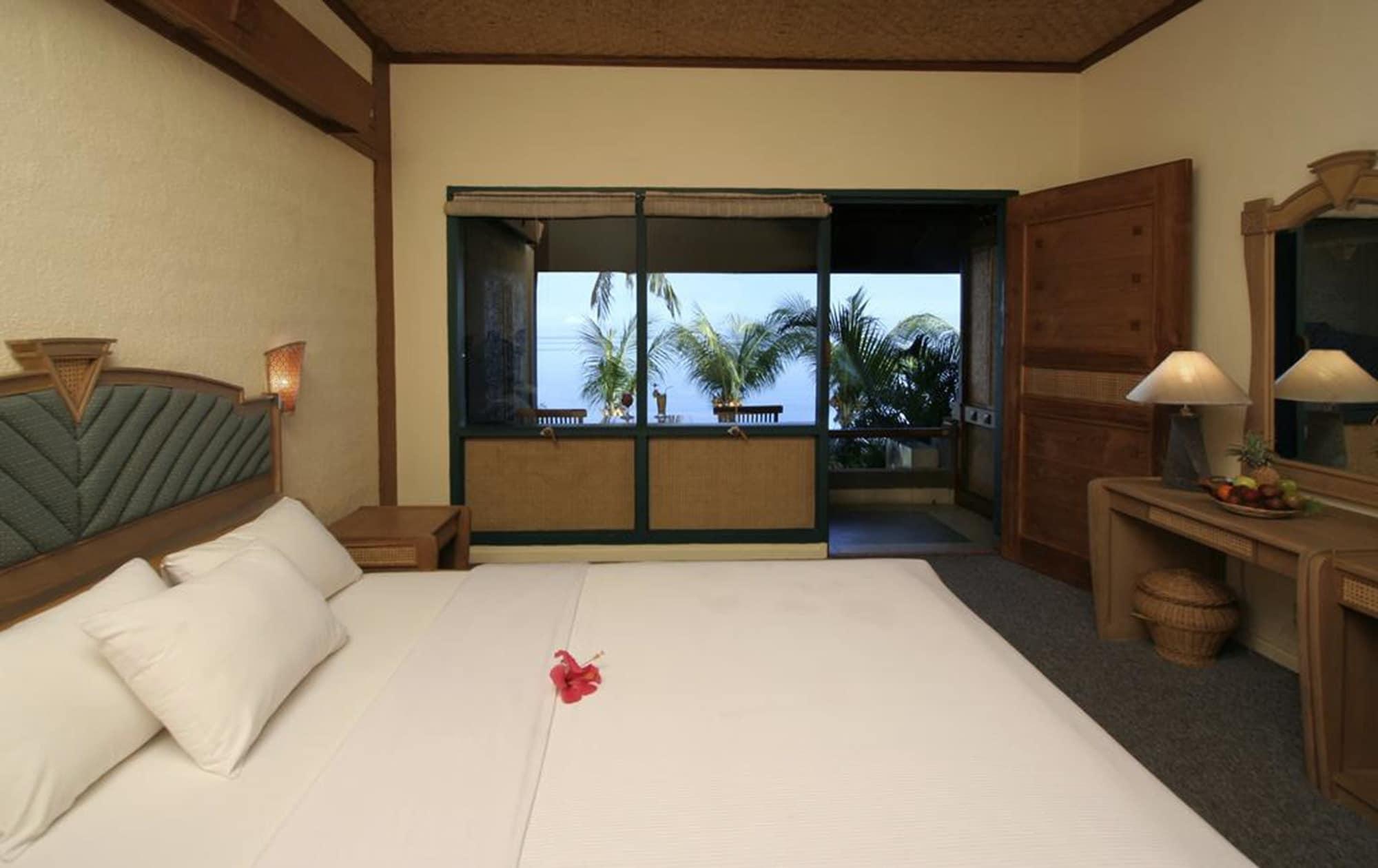 Nugraha Lovina Seaview Resort & Spa Exterior photo