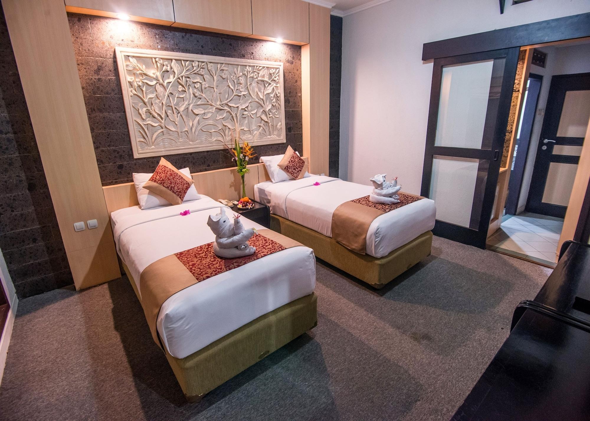 Nugraha Lovina Seaview Resort & Spa Exterior photo
