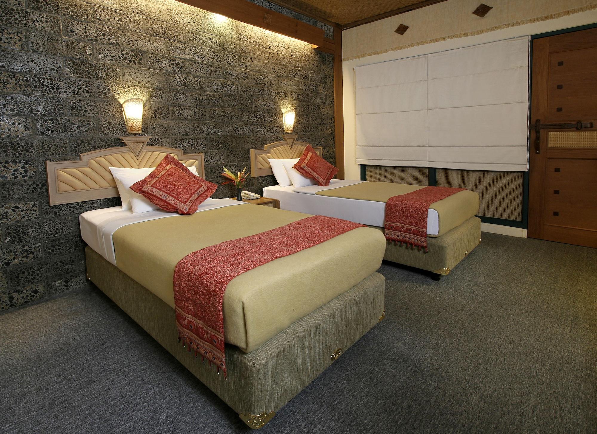 Nugraha Lovina Seaview Resort & Spa Exterior photo